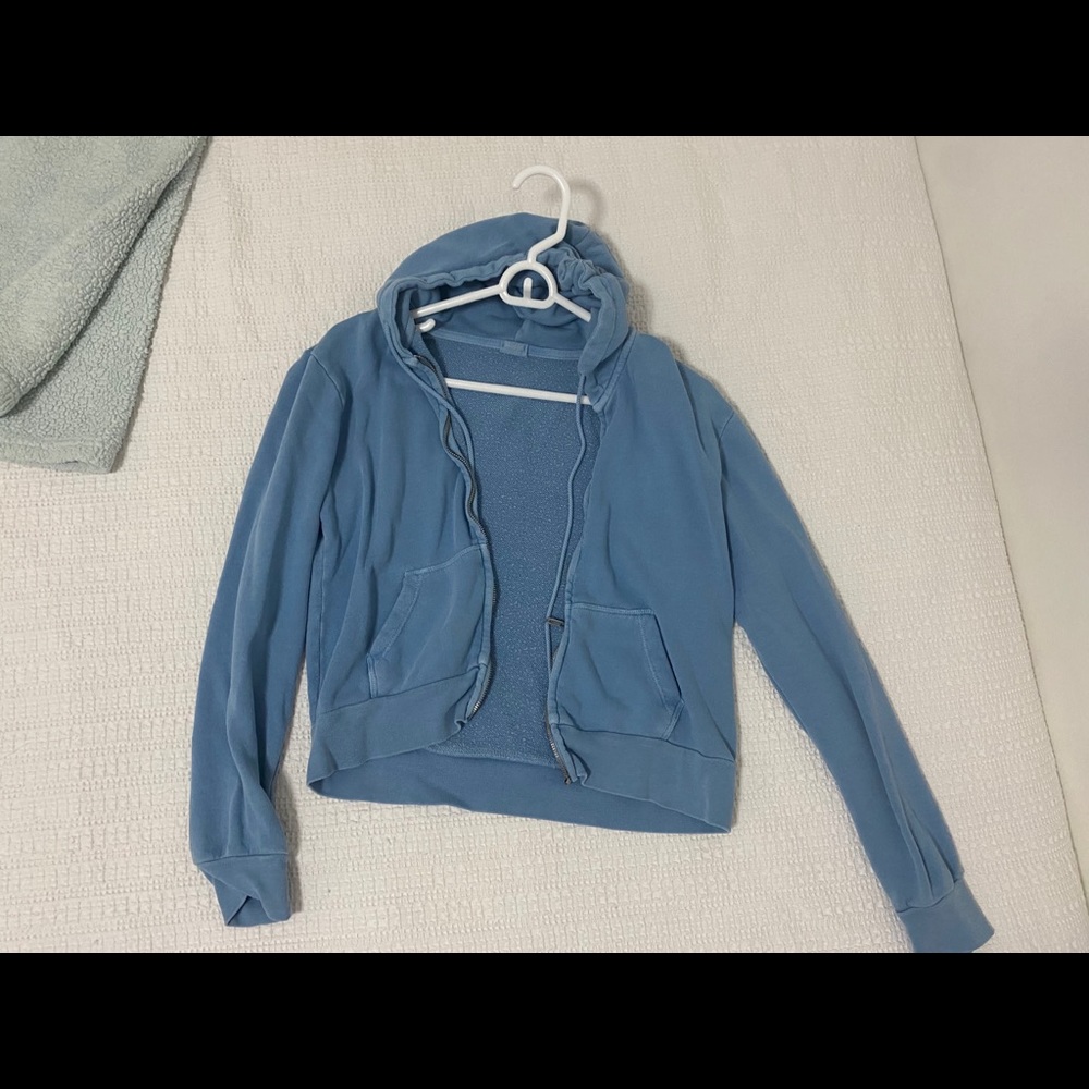 Brandy Melville sweater